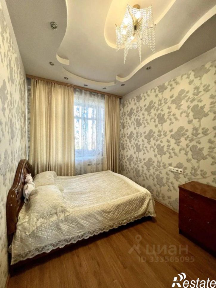 4-комн квартира ул Академическая, 56/4,  д. 56/4