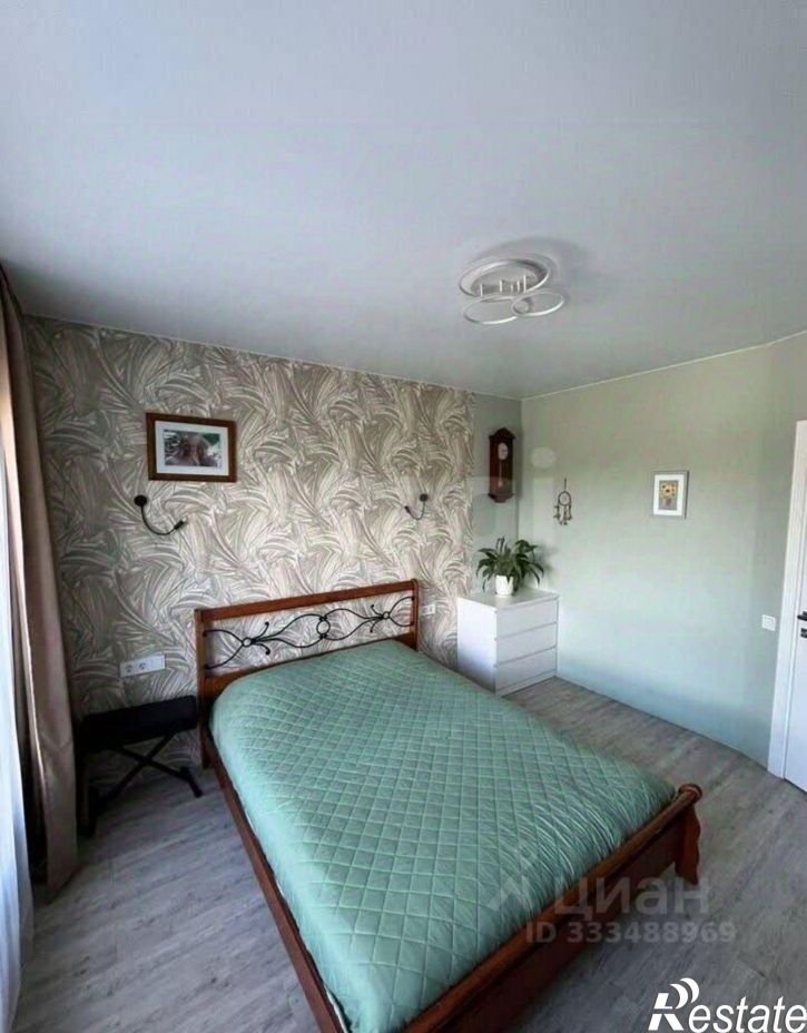4-комн квартира ул Байкальская, 422,  д. 422