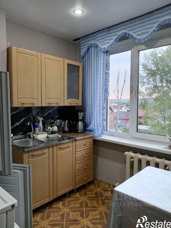 2-комн квартира ул Новаторов, 33,  д. 33