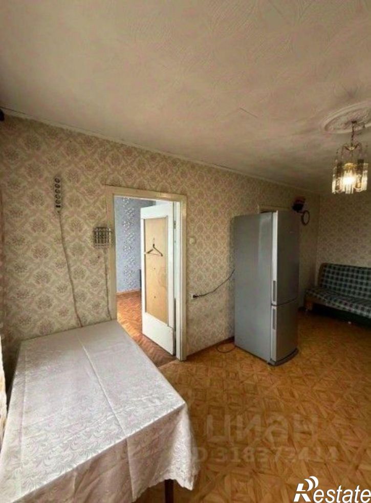 4-комн квартира микрорайон Приморский, 11