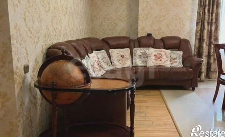 4-комн квартира Депутатская улица, 62,  д. 62