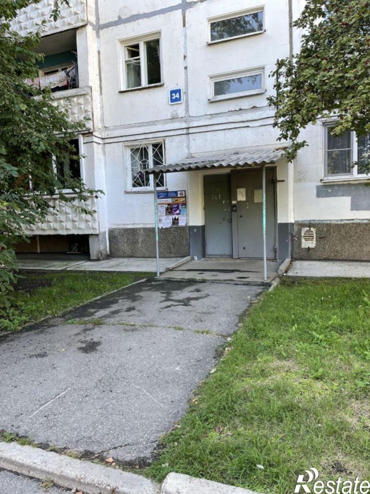 2-комн квартира микрорайон Первомайский, 34