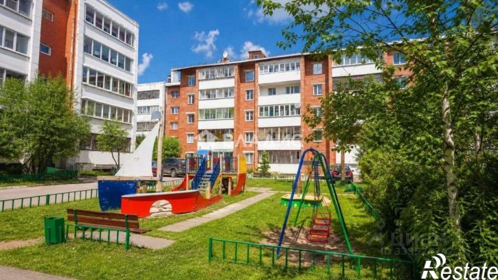 3-комн квартира Угольный пр-д, 74,  д. 74
