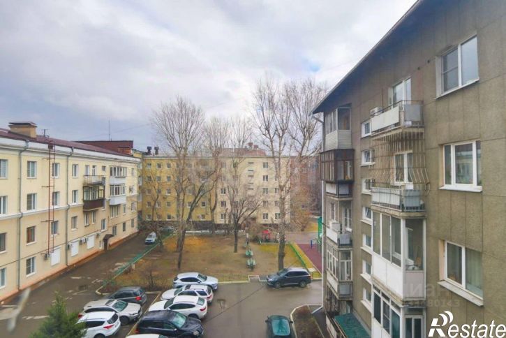 4-комн квартира улица Сурикова, 26,  д. 26
