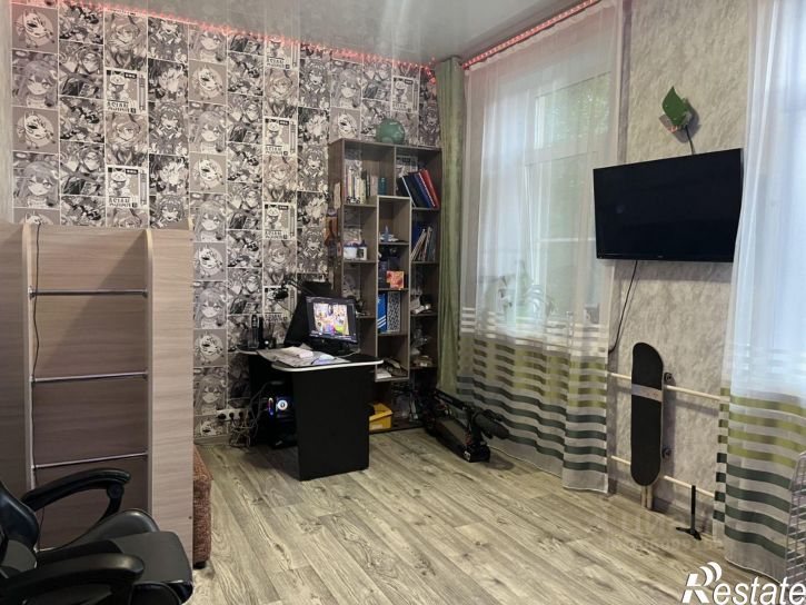 2-комн квартира улица Дзержинского, 37,  д. 37