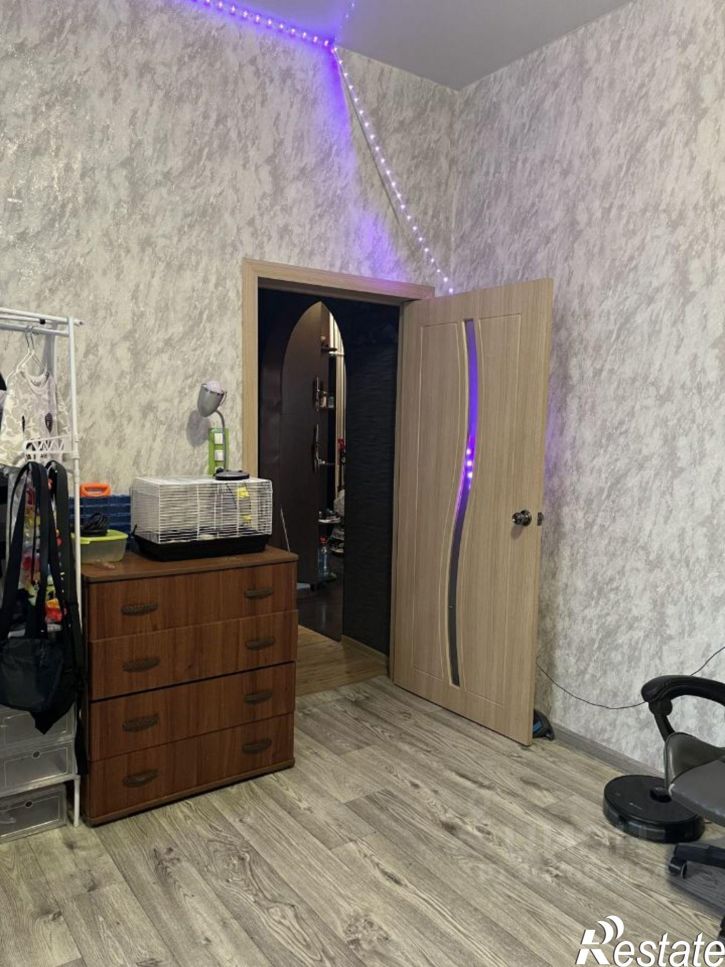 2-комн квартира улица Дзержинского, 37,  д. 37
