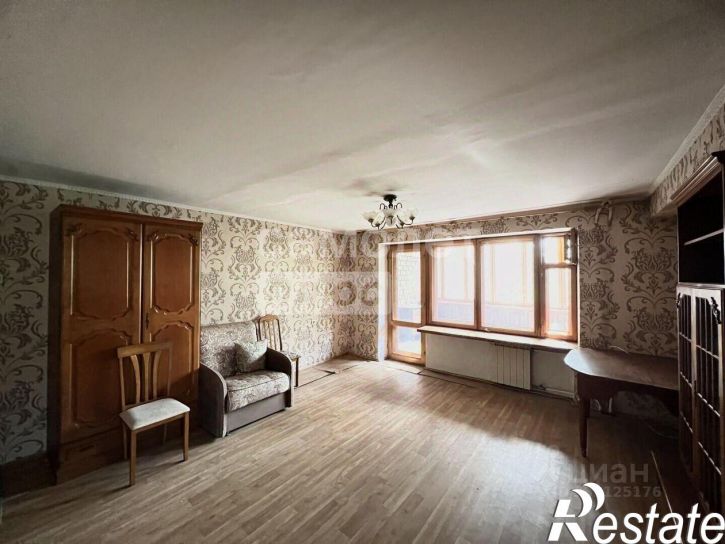 2-комн квартира улица Лапина, 13,  д. 13