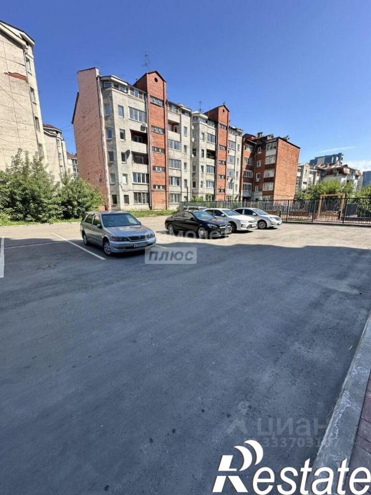 3-комн квартира улица Касьянова, 1,  д. 1