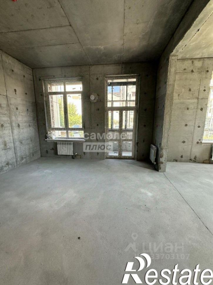 3-комн квартира улица Касьянова, 1,  д. 1