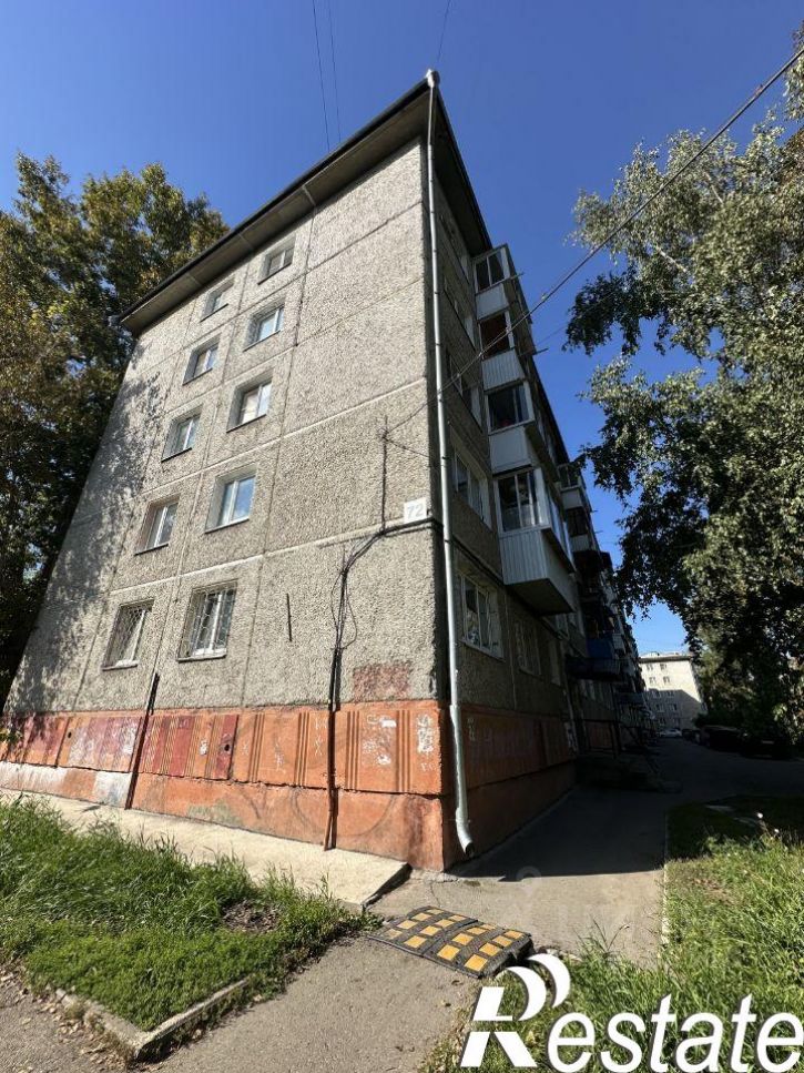 2-комн квартира микрорайон Юбилейный, 72