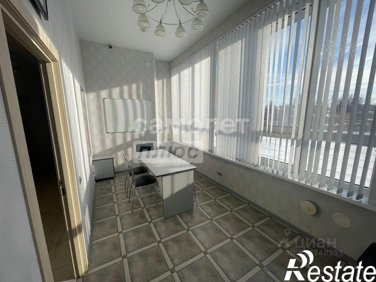 Купить офис, помещение под офис за 36 000 200 рублей на улица Пискунова, 131А