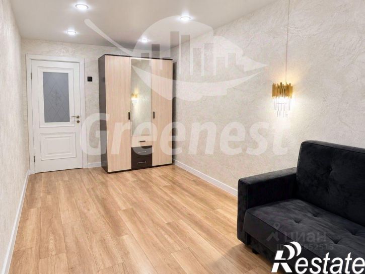 3-комн квартира улица Просвещения, 32,  д. 32