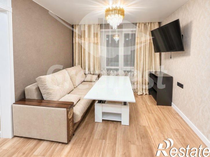 3-комн квартира улица Просвещения, 32,  д. 32