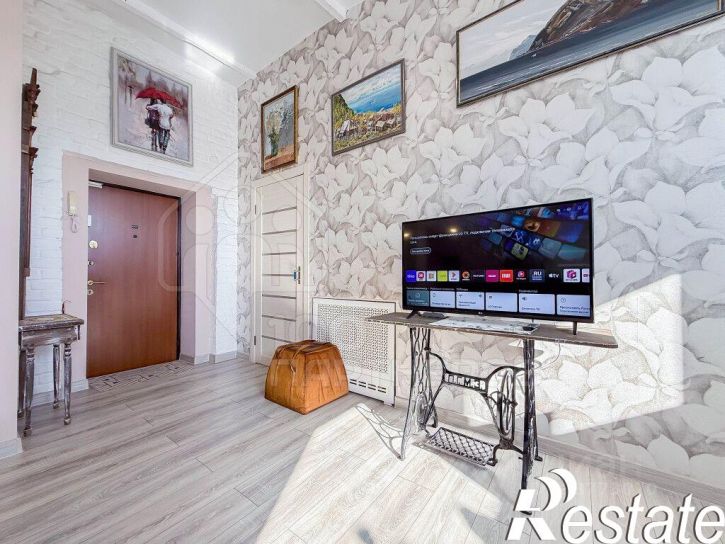 3-комн квартира улица Свердлова, 1,  д. 1