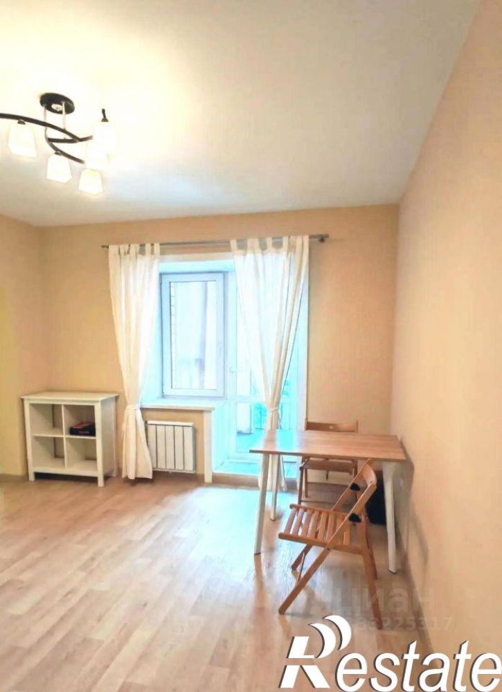 2-комн квартира улица Юрия Тена, 27,  д. 27