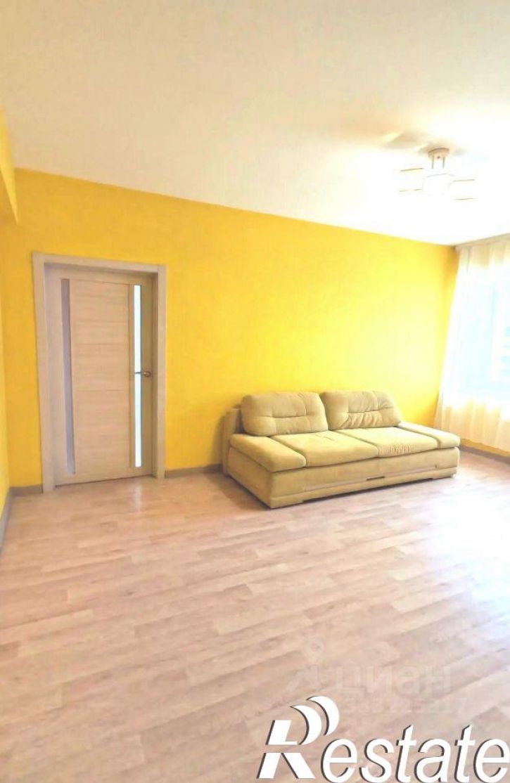 2-комн квартира улица Юрия Тена, 27,  д. 27