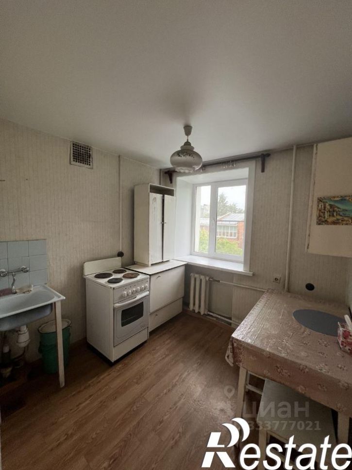 2-комн квартира улица 5-й Армии, 55,  д. 55