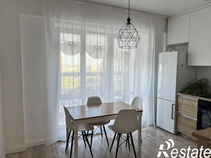 3-комн квартира улица Юрия Тена, 23,  д. 23
