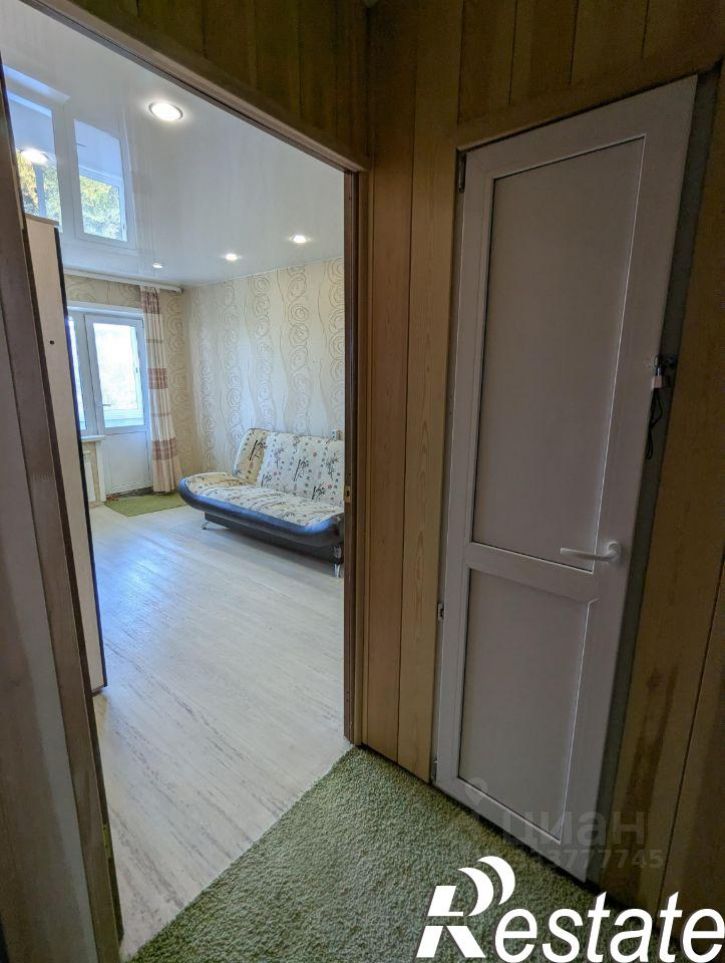 2-комн квартира улица Розы Люксембург, 305,  д. 305