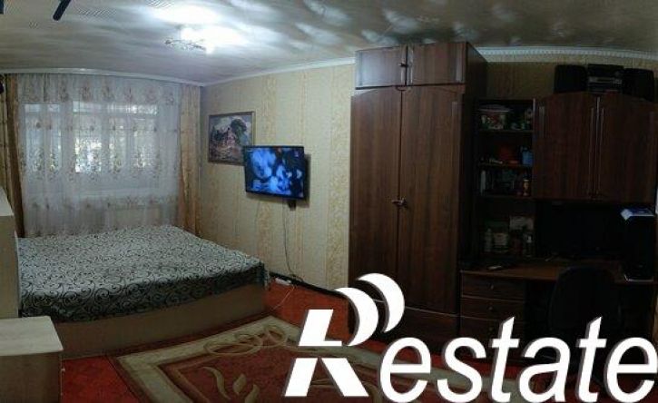 3-комн квартира микрорайон Топкинский, 38