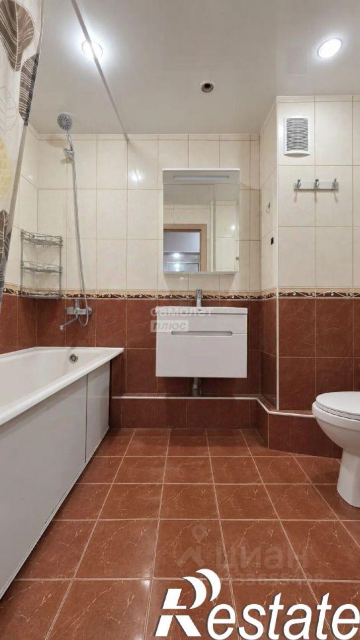 2-комн квартира улица Трилиссера, 110,  д. 110