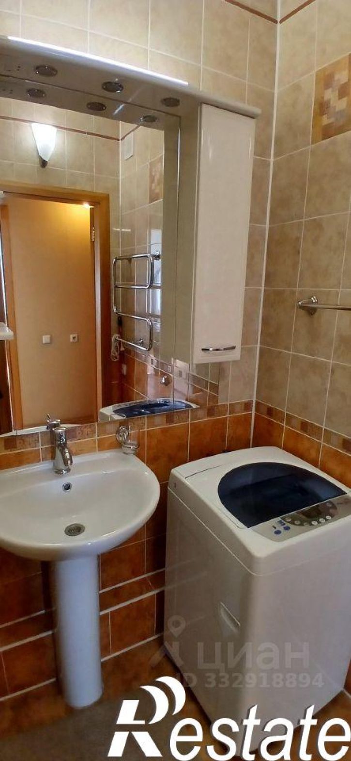 2-комн квартира улица Рабочего Штаба, 3/1,  д. 3/1