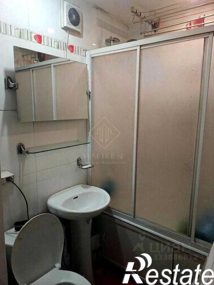 3-комн квартира улица Розы Люксембург, 13Б,  д. 13Б