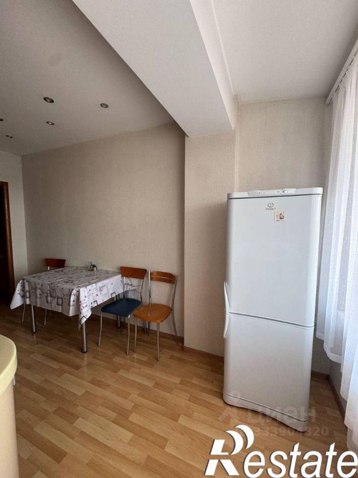 2-комн квартира улица Александра Невского, 6,  д. 6