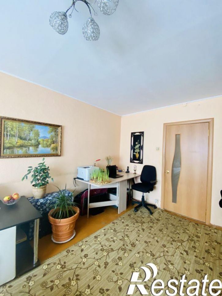 2-комн квартира микрорайон Зелёный, 13