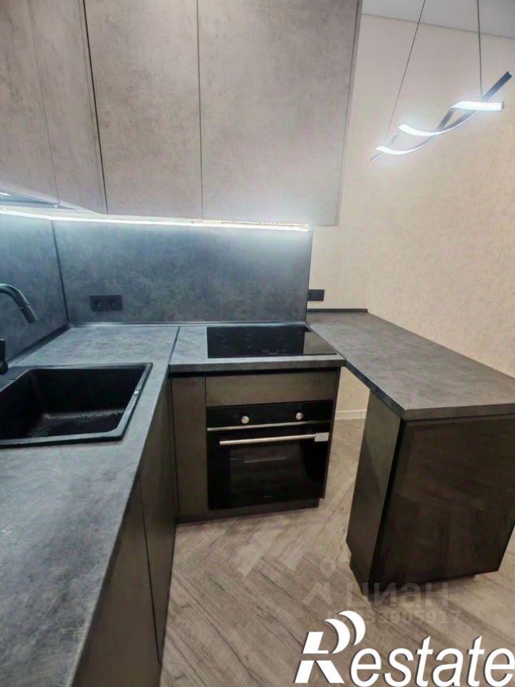 2-комн квартира улица Берёзовая Роща, 13А,  д. 13А