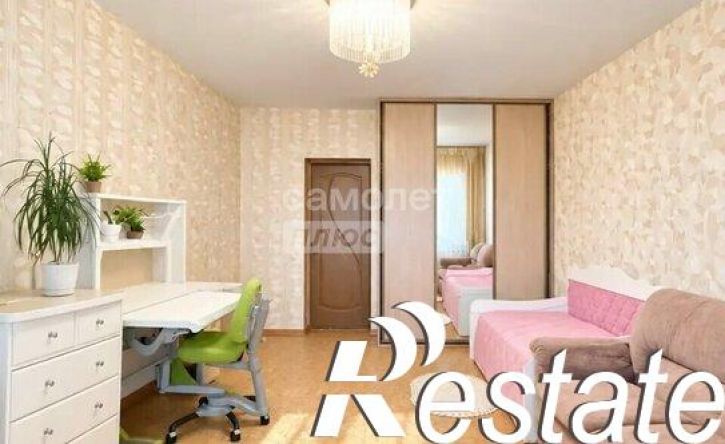 3-комн квартира улица Белобородова, 8/2,  д. 8/2