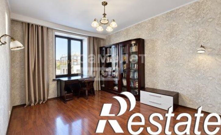 3-комн квартира улица Дзержинского, 29,  д. 29