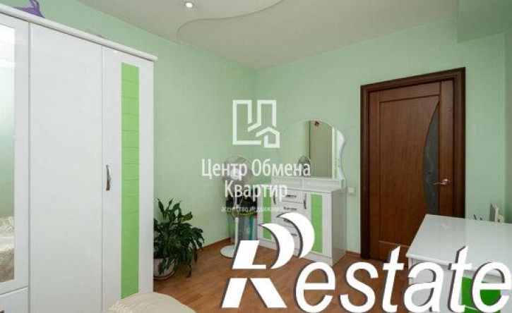 3-комн квартира Карпинская улица, 111,  д. 111