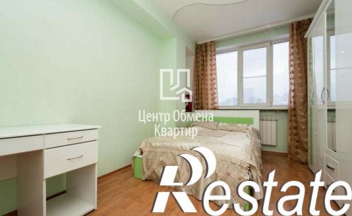 3-комн квартира Карпинская улица, 111,  д. 111