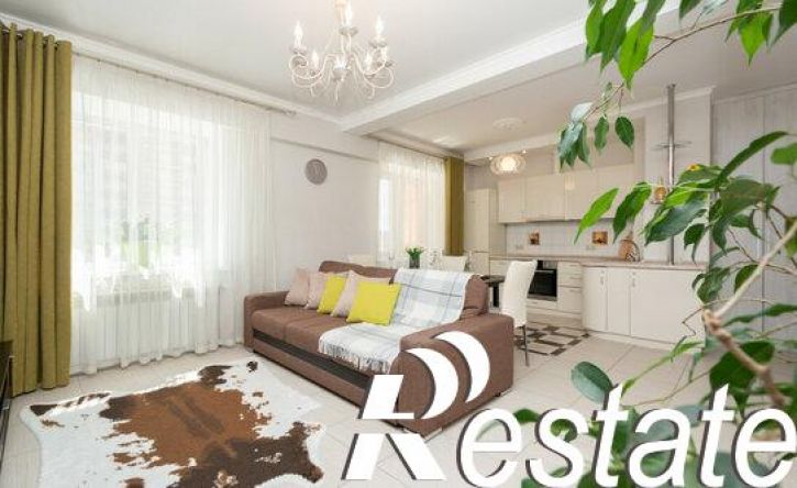 2-комн квартира Строительный переулок, 8/1,  д. 8/1