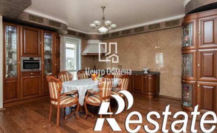 4-комн квартира улица Лермонтова, 267/2,  д. 267/2