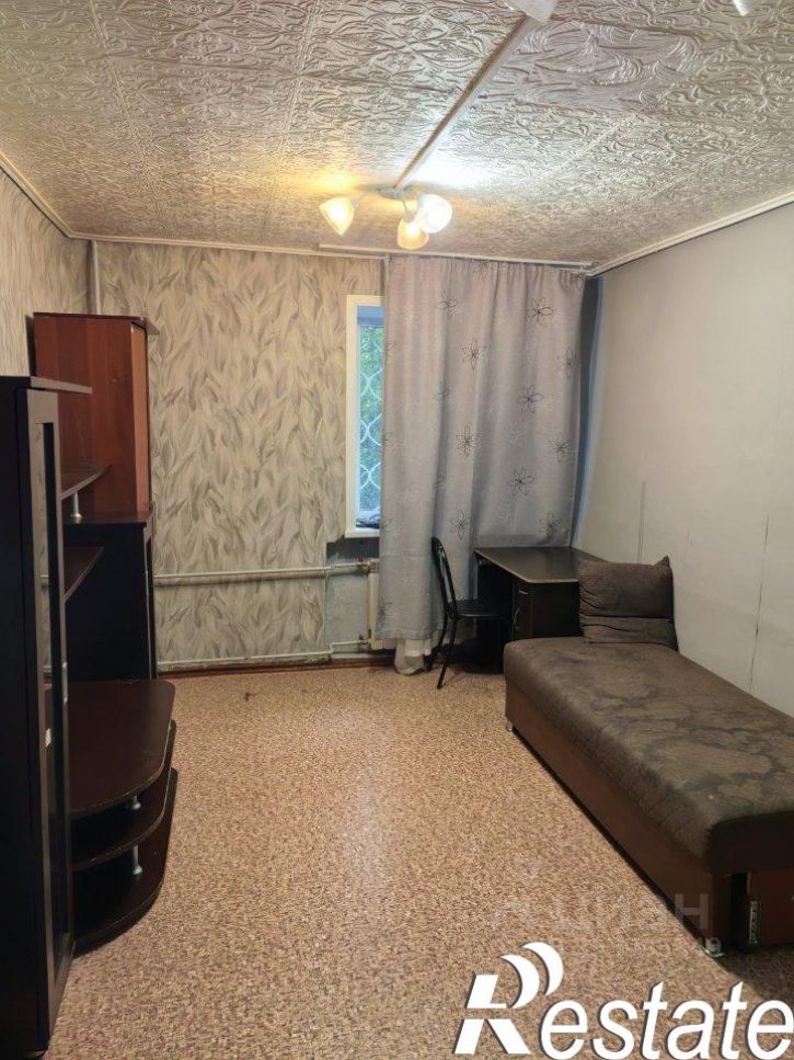 2-комн квартира улица Безбокова, 42,  д. 42