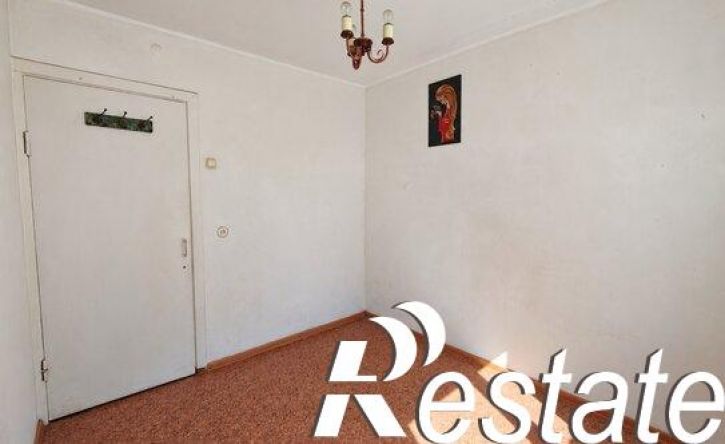 4-комн квартира улица Пискунова, 100,  д. 100