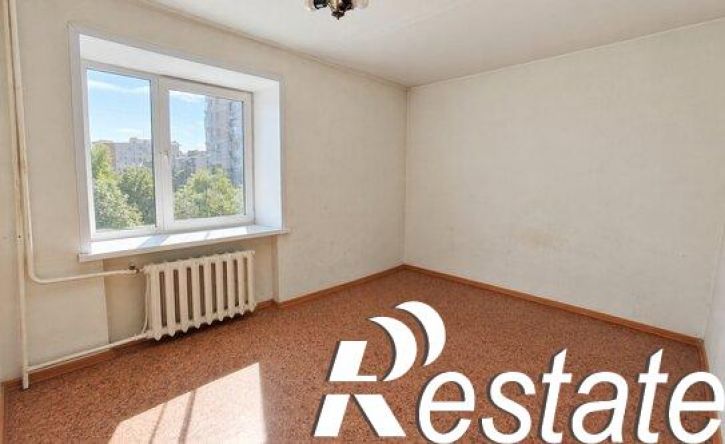 4-комн квартира улица Пискунова, 100,  д. 100