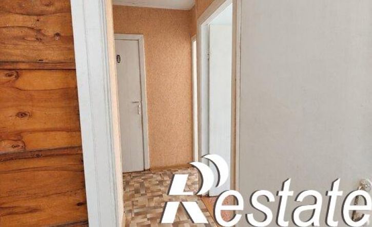 4-комн квартира улица Пискунова, 100,  д. 100