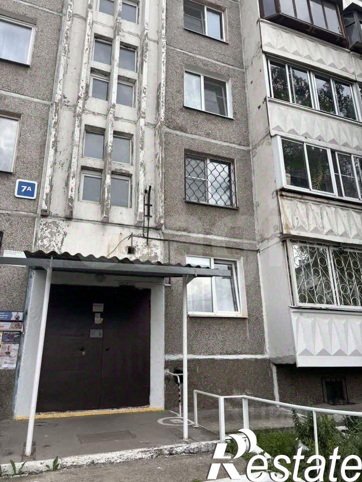 Купить квартиру за 4 950 000 рублей