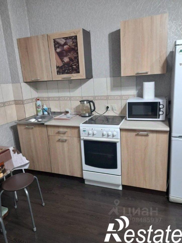 1-комн квартира микрорайон Радужный, 72