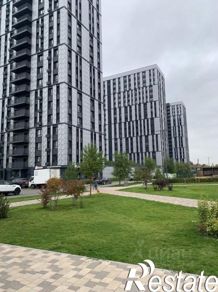 3-комн квартира улица Набережная Иркута, 21,  д. 21