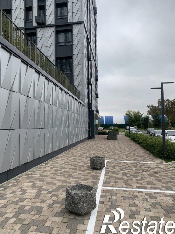 3-комн квартира улица Набережная Иркута, 21,  д. 21