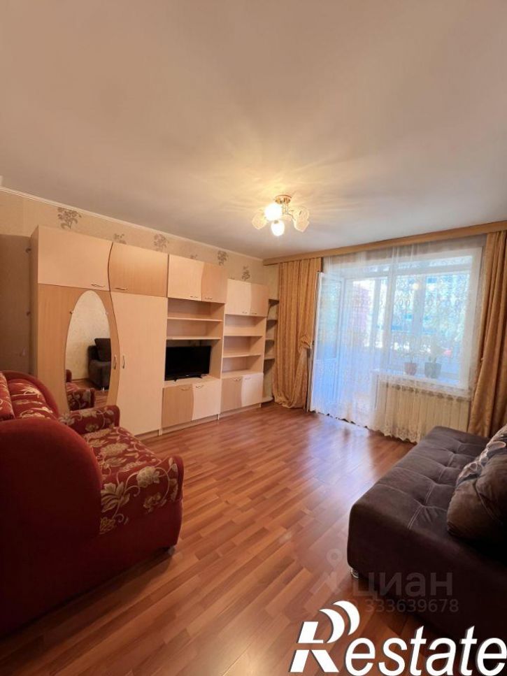 2-комн квартира улица Баррикад, 62/8,  д. 62/8