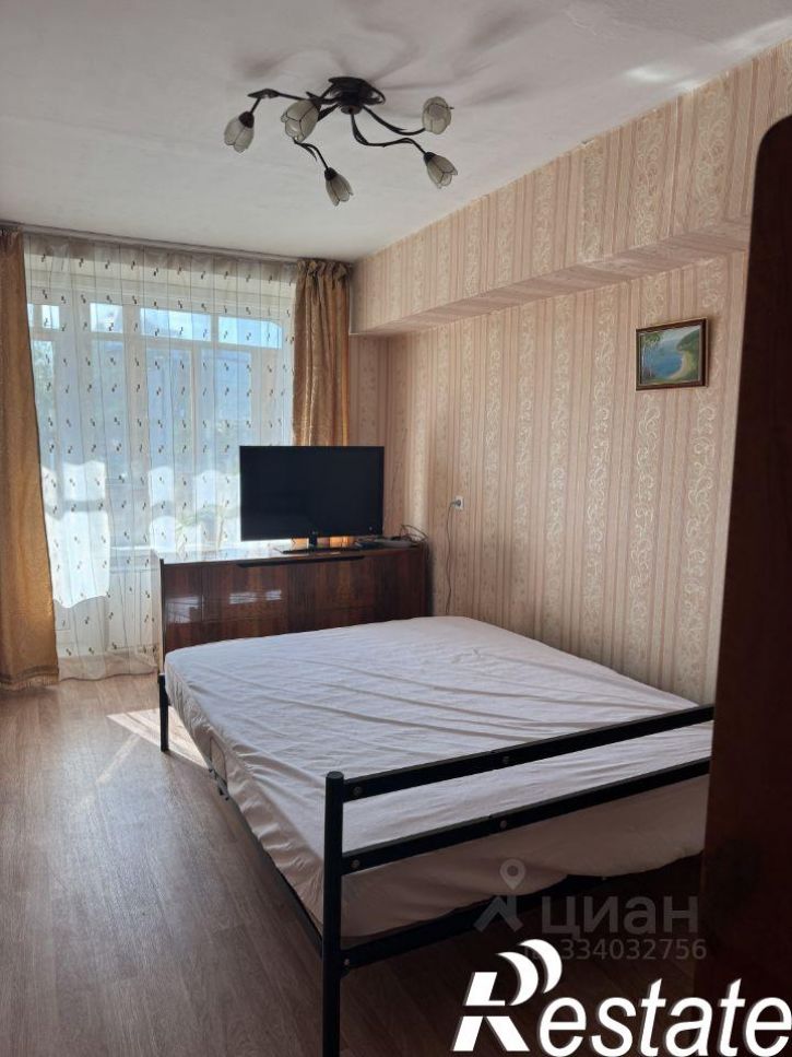 2-комн квартира улица Декабрьских Событий, 85,  д. 85