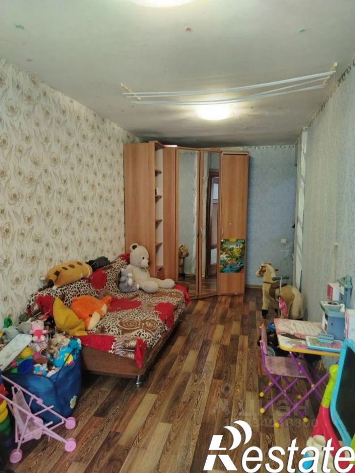 3-комн квартира улица Розы Люксембург, 335,  д. 335