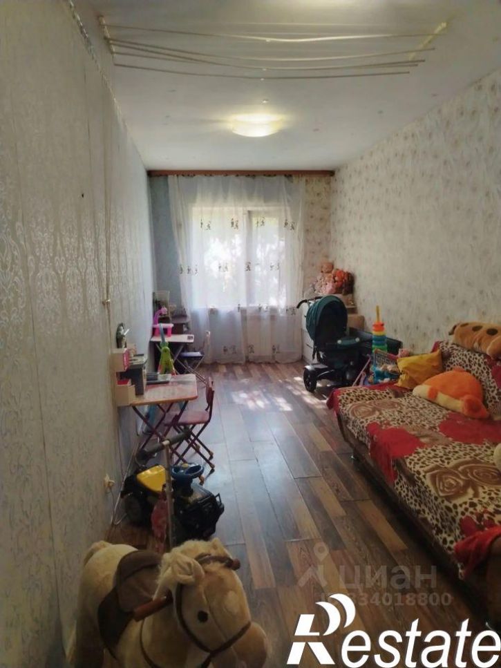 3-комн квартира улица Розы Люксембург, 335,  д. 335