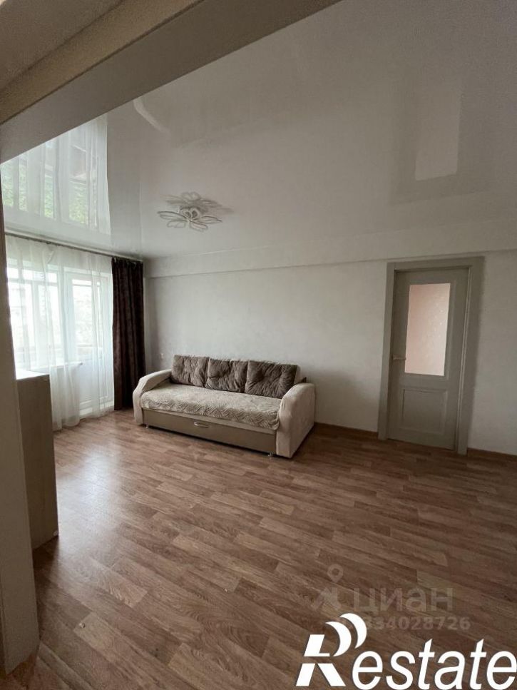 2-комн квартира улица Горького, 40,  д. 40