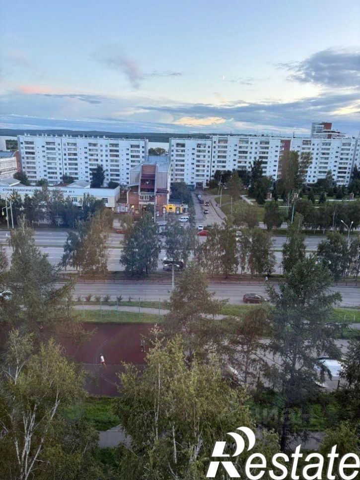 3-комн квартира проспект Маршала Жукова, 11,  д. 11